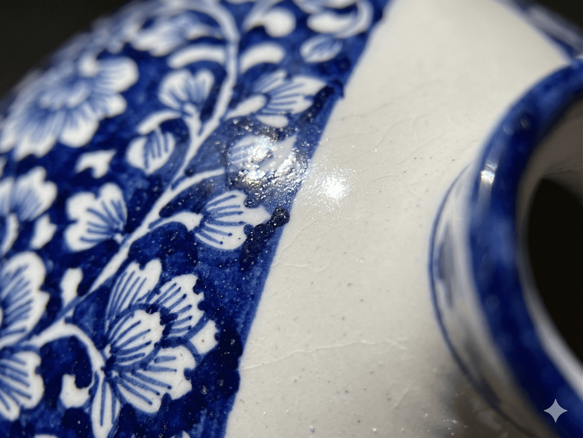 Donut-Shaped Blue & White Floral Vases 3